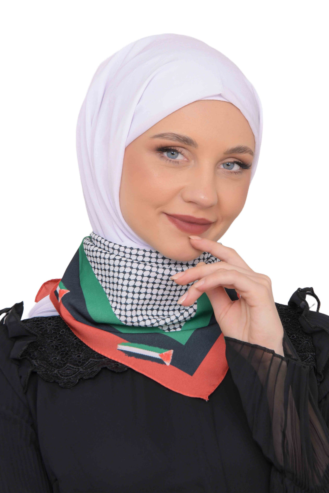 Zaytoon Gift Foular Palestinian keffiyeh scarf with red border and flag