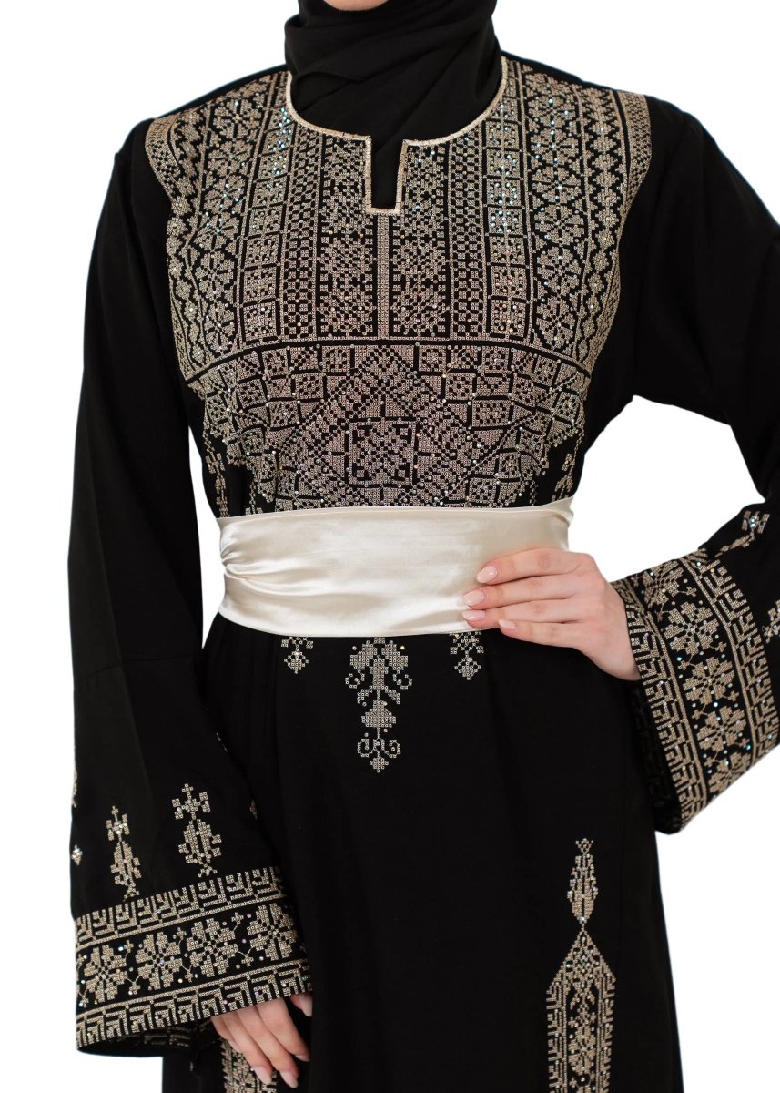 modern tatreez dress Intricate Tatreez Embroidery Ball Gown: Elegance and Cultural Heritage